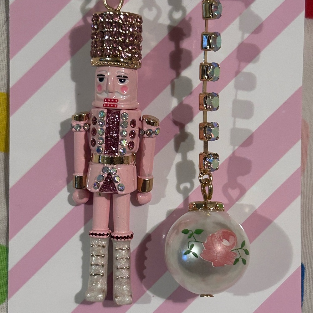 BETSEY JOHNSON Pink Nutcracker Mismatched Earrings With Crystal Accents NWTS - Picture 3 of 7